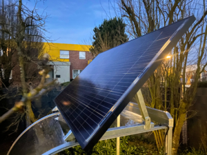 Kabine mit Solarmodul