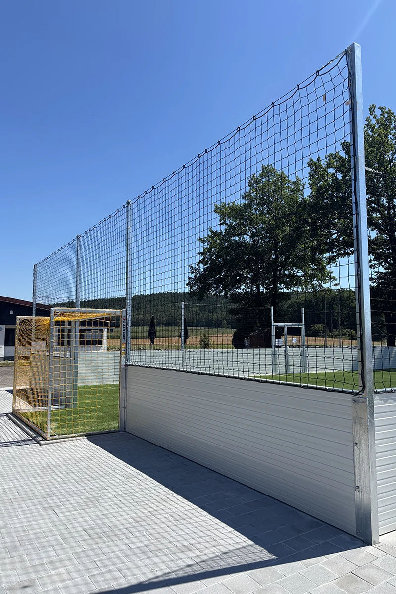 Soccer Court Comfort Line Stahl