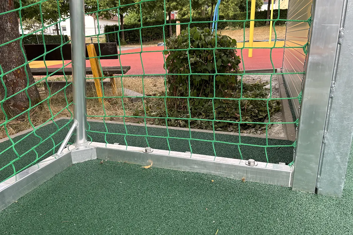 Soccer Court Comfort Line Stahl Soccer Court Comfort Line Stahl