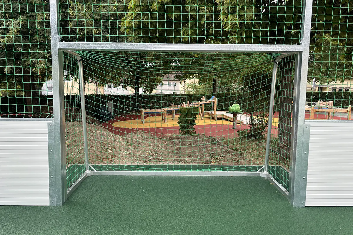 Soccer Court Comfort Line Stahl Soccer Court Comfort Line Stahl