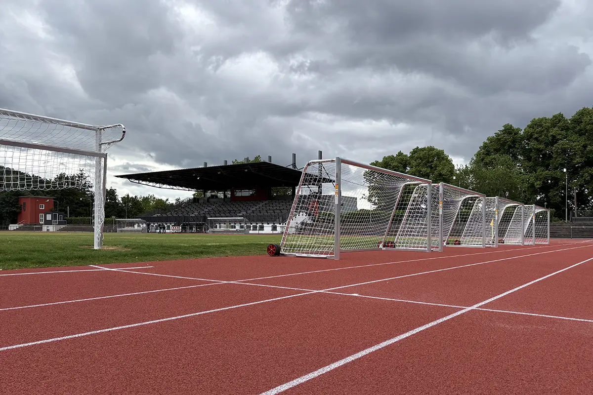 Schäper Fußballtore Einbauwanne, Absprungbalken