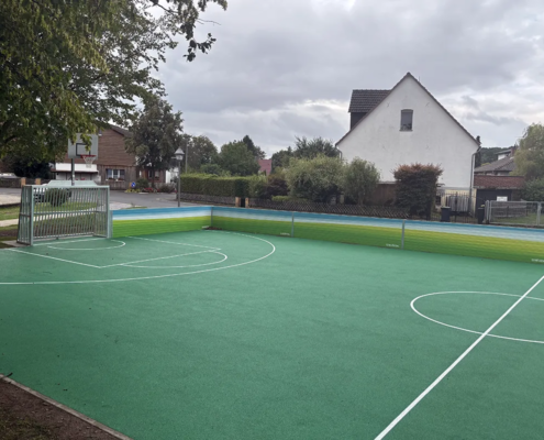 SCHÄPER SoccerCourt Comfortline-Stahl, Neuental- Zimmersrode